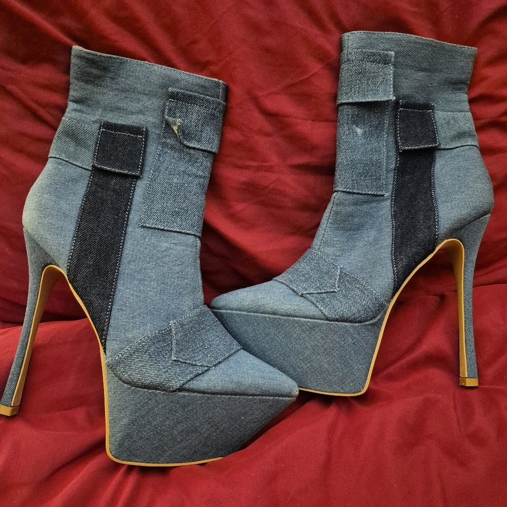 Stylish Denim Ankle Boots/Matching Handbag
